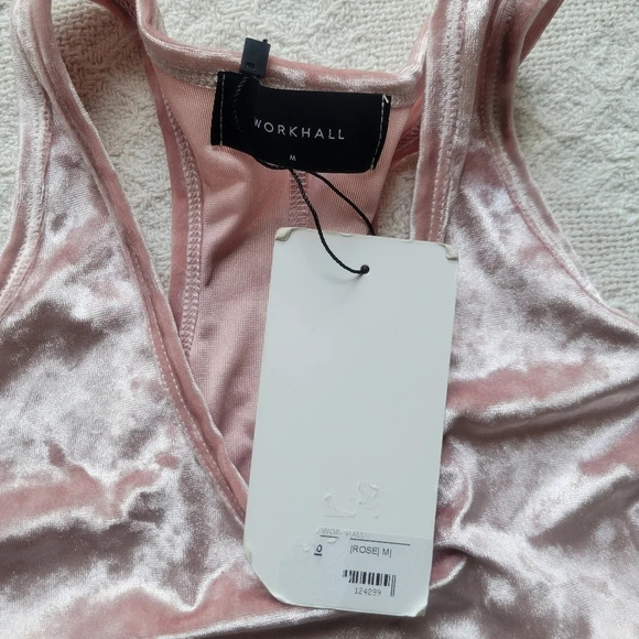NWT- Workhall Velvet Sleeveless Lace  Trim Tank top - Picture 6 of 9